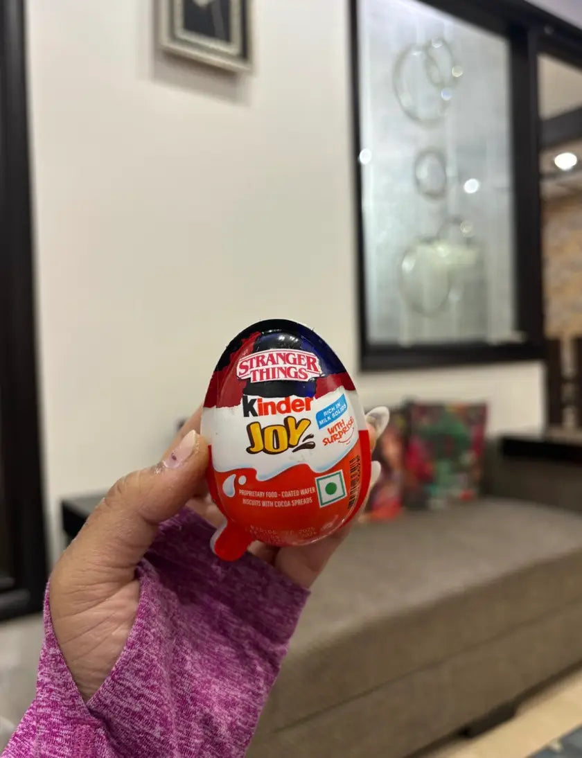 Stranger things kinder joy